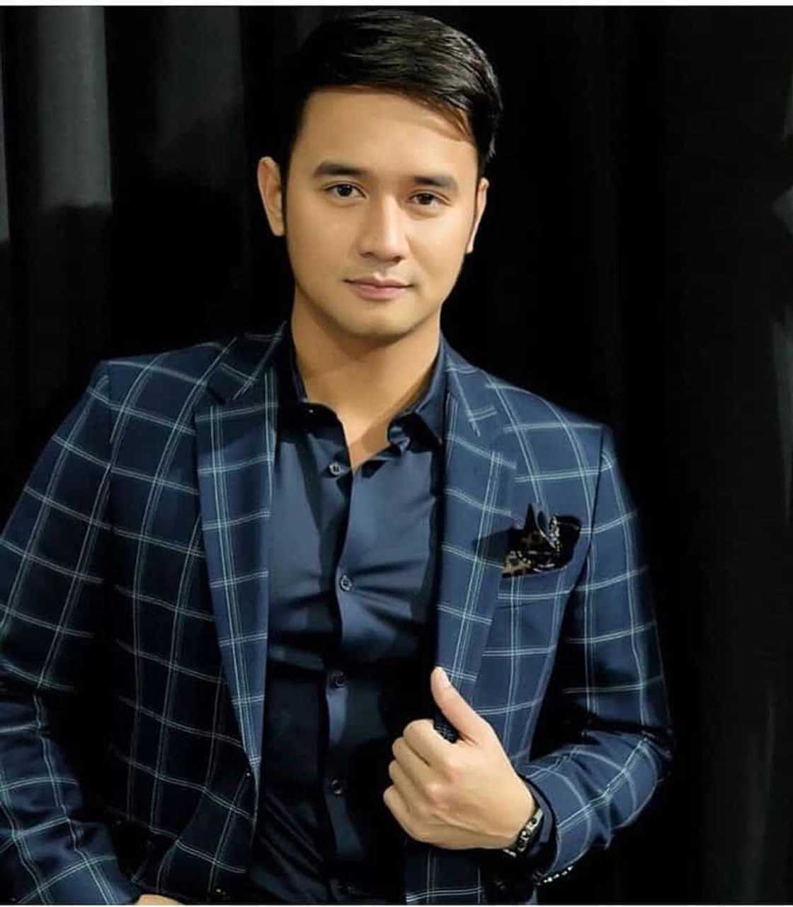 JM de Guzman JM de Guzman