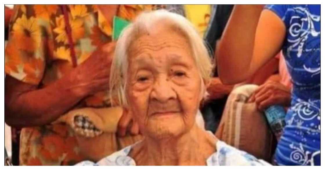 Lola Francisca na tinaguriang "Oldest Pinoy", pumanaw sa edad na 124 Lola Francisca na tinaguriang "Oldest Pinoy", pumanaw sa edad na 124