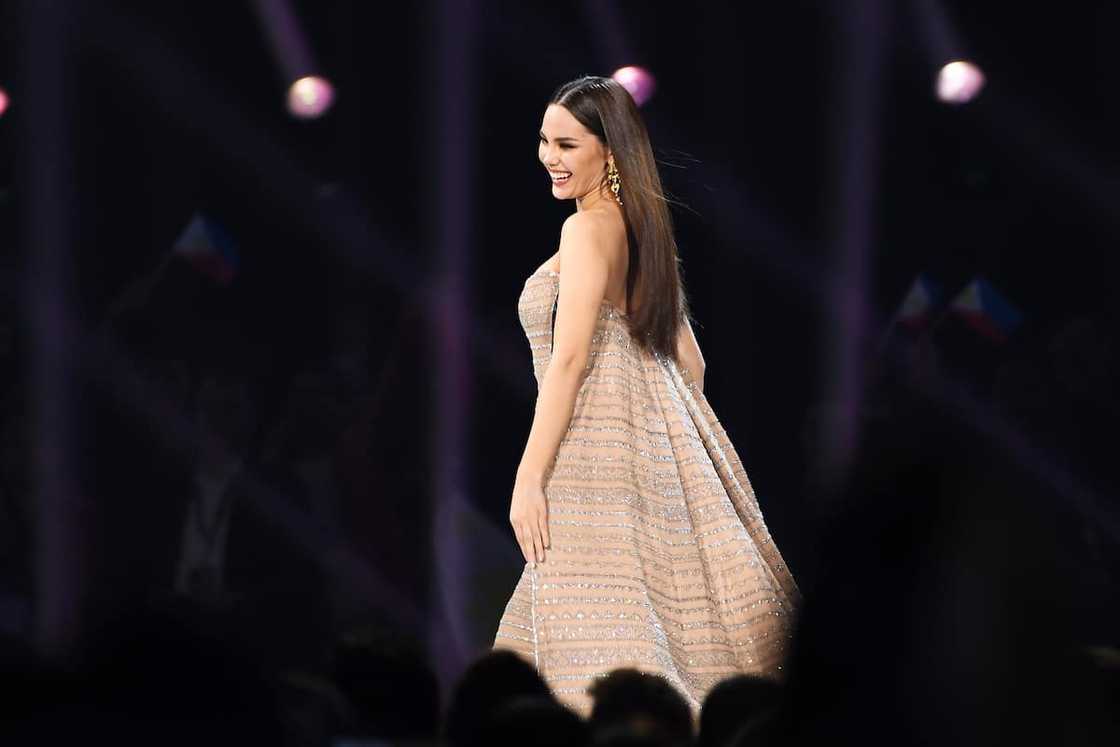 Sam Milby, nagbahagi ng ilang detalye kaugnay sa kasal nila ni Catriona Gray Sam Milby, nagbahagi ng ilang detalye kaugnay sa kasal nila ni Catriona Gray