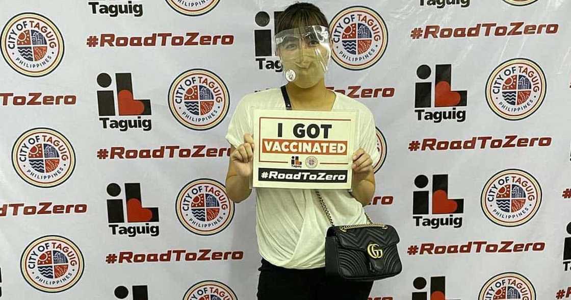 Dani Barretto, nilinaw na sinunod ang proseso para makapagpabakuna: “I’ve severe asthma” Dani Barretto, nilinaw na sinunod ang proseso para makapagpabakuna: “I’ve severe asthma”