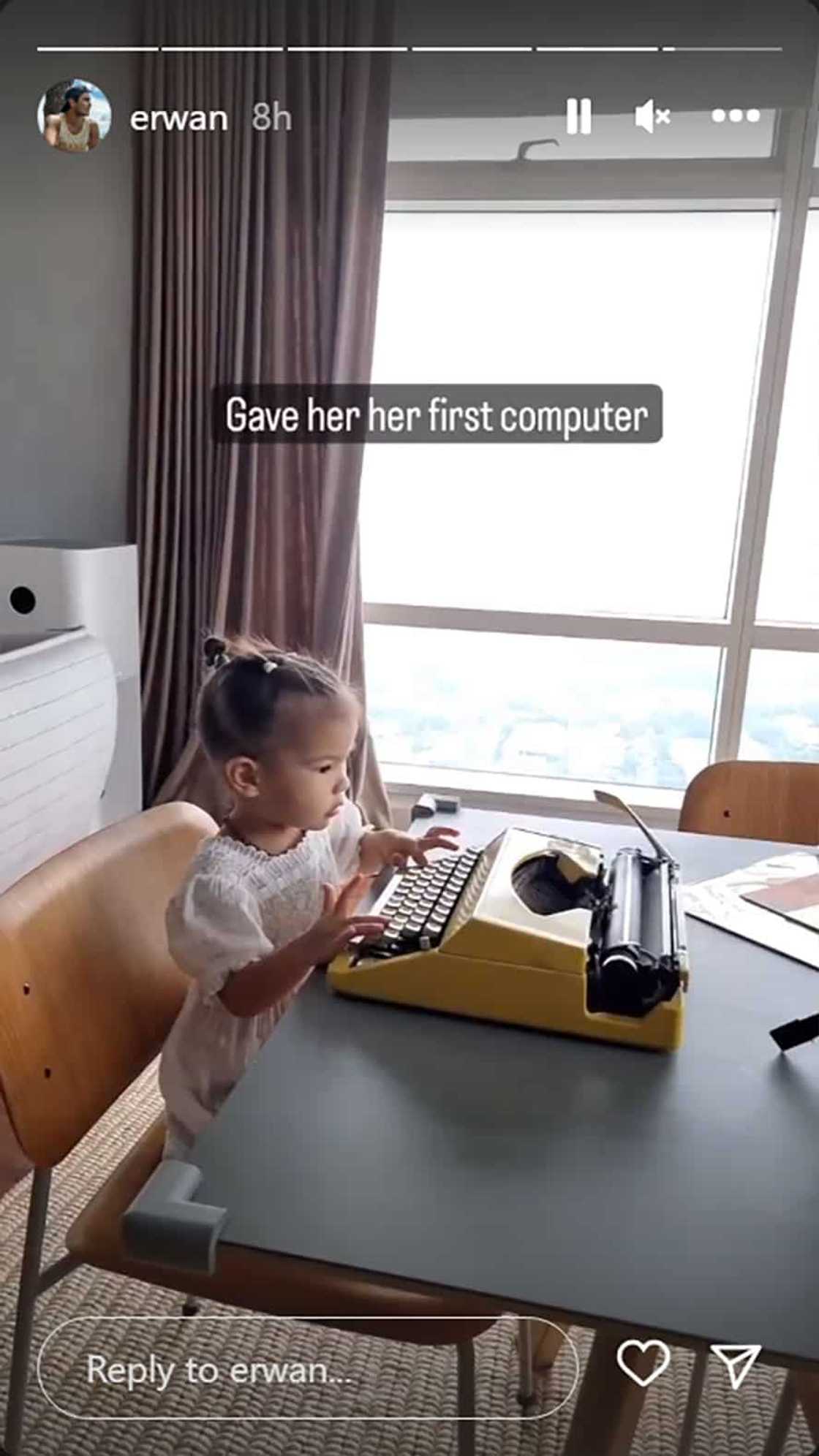 Erwan Heussaff, pinost sa socmed ang vid ni Dahlia gamit ang kanyang umano’y “first computer” Erwan Heussaff, pinost sa socmed ang vid ni Dahlia gamit ang kanyang umano’y “first computer”
