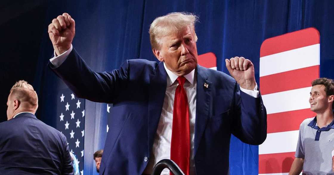 Donald Trump, gumawa ng kasaysayan; nagdeklara na ng tagumpay sa 2024 US presidential election Donald Trump, gumawa ng kasaysayan; nagdeklara na ng tagumpay sa 2024 US presidential election