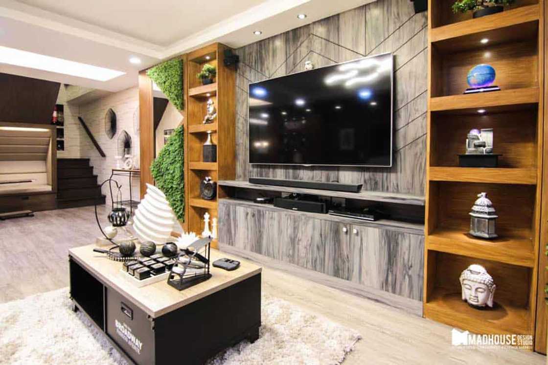 Nakakalaglag-panga! Bahay na luma, di na makikilala sa lupet ng renovation niya Nakakalaglag-panga! Bahay na luma, di na makikilala sa lupet ng renovation niya