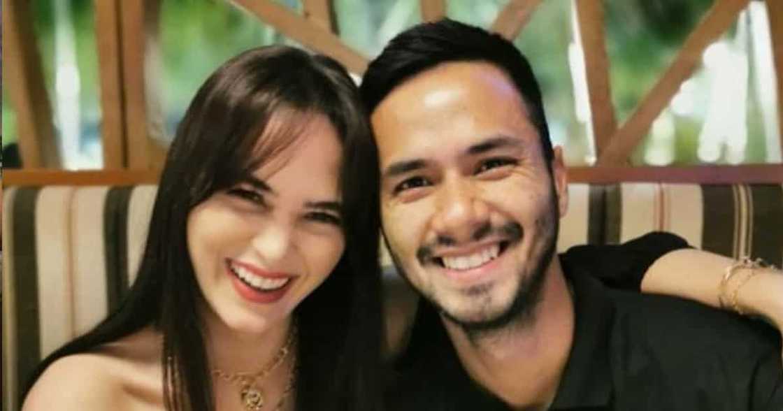 Kristine Hermosa, naniniwalang wala sa ganda ang pagiging loyal ng isang asawa Kristine Hermosa, naniniwalang wala sa ganda ang pagiging loyal ng isang asawa