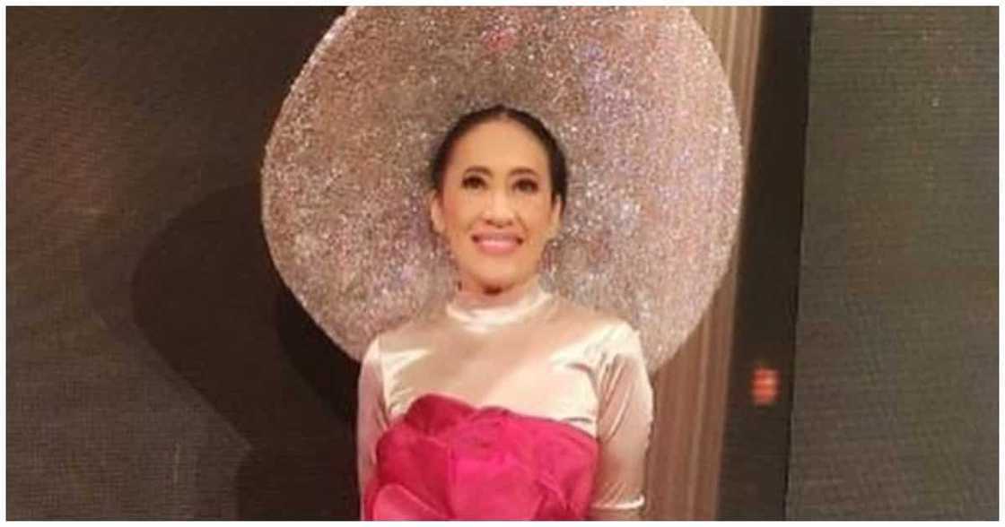 Cristy Fermin, hanga sa disiplina ni Ai-Ai Delas Alas sa buhay lalo na sa pagkain Cristy Fermin, hanga sa disiplina ni Ai-Ai Delas Alas sa buhay lalo na sa pagkain