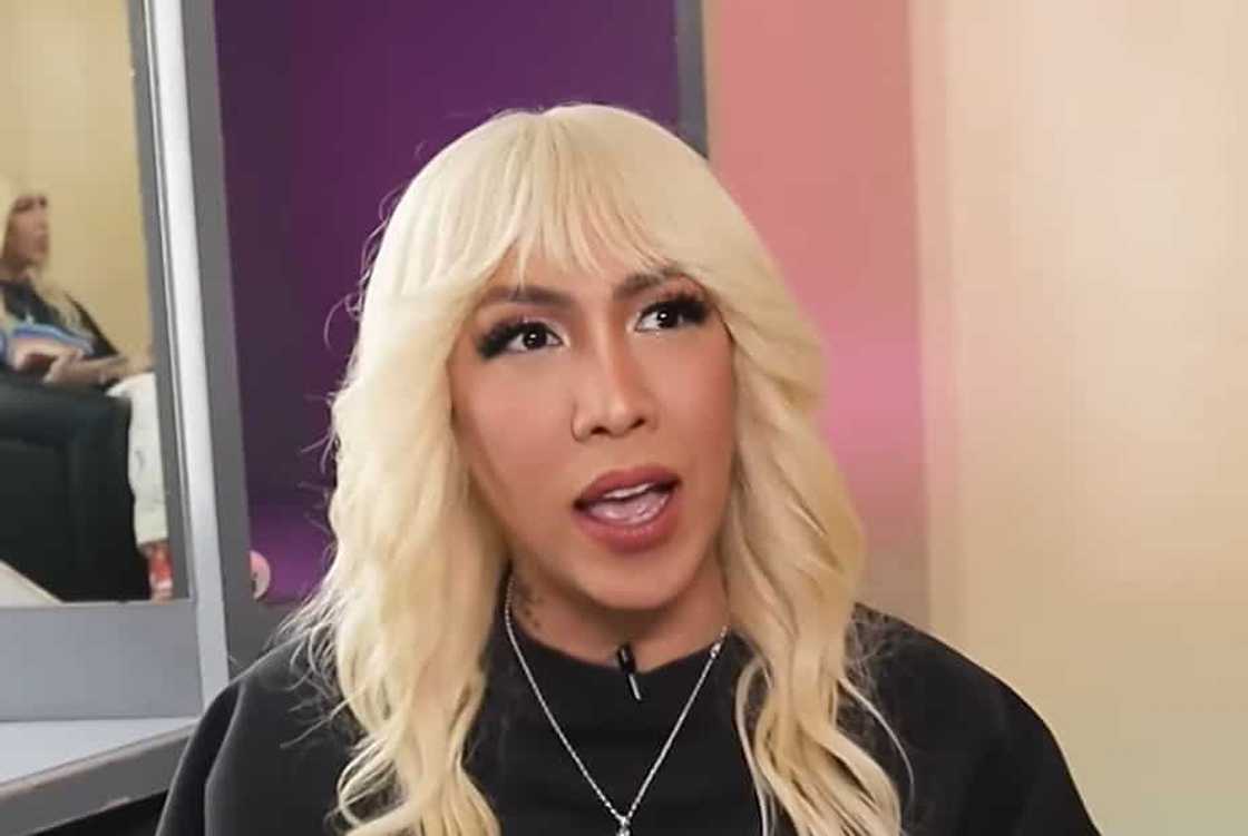Vice Ganda, nag-request kung pwede siyang mag-guest sa isang GMA show Vice Ganda, nag-request kung pwede siyang mag-guest sa isang GMA show