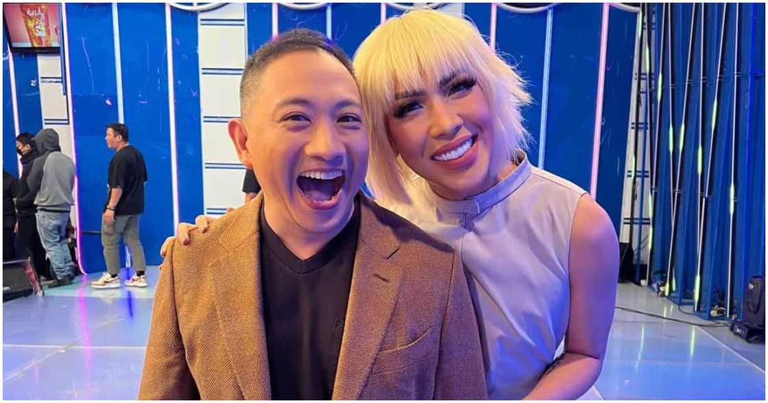 Michael V, emosyonal sa ‘Bubble Gang’ reunion; excited sa collaboration nila ni Vice Ganda Michael V, emosyonal sa ‘Bubble Gang’ reunion; excited sa collaboration nila ni Vice Ganda
