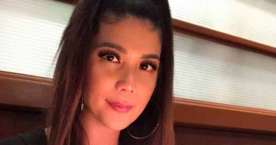 Geneva Cruz gets emotional after her mother got hit hard by COVID-19 Geneva Cruz gets emotional after her mother got hit hard by COVID-19
