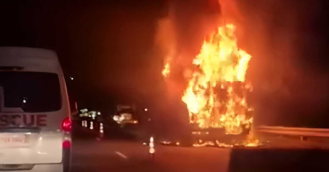 Engine fire destroys passenger bus on NLEX; Heroic crew saves all 51 passengers Engine fire destroys passenger bus on NLEX; Heroic crew saves all 51 passengers