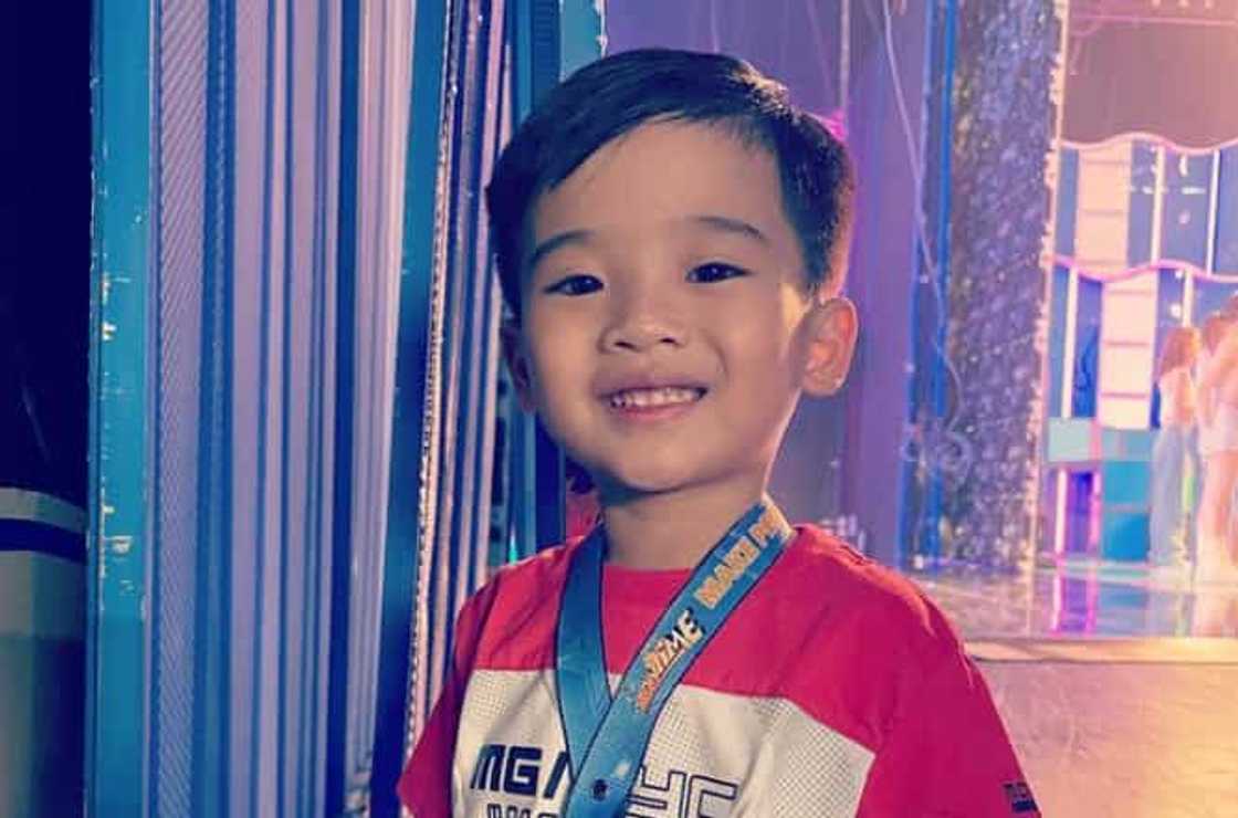 Argus, naiyak sa mensahe ng daddy niyang paalis papuntang South Sudan Argus, naiyak sa mensahe ng daddy niyang paalis papuntang South Sudan