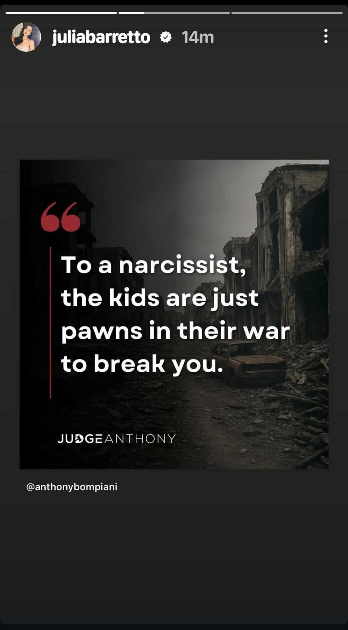 Julia Barretto, may cryptic posts ukol sa pagiging 'narcissist' Julia Barretto, may cryptic posts ukol sa pagiging 'narcissist'