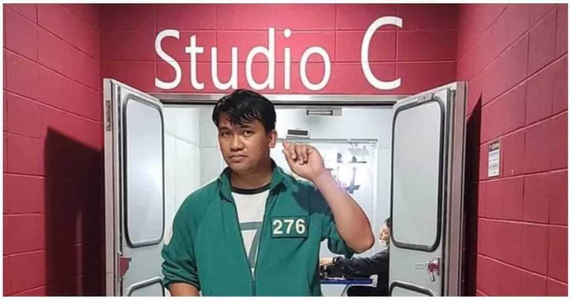 Pinoy actor sa 'Squid Game', na-discriminate sa Korea; "She threw a cabbage on my face" Pinoy actor sa 'Squid Game', na-discriminate sa Korea; "She threw a cabbage on my face"