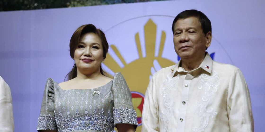 Pres. Duterte says his partner Honeylet Avanceña volunteered as a medical frontliner