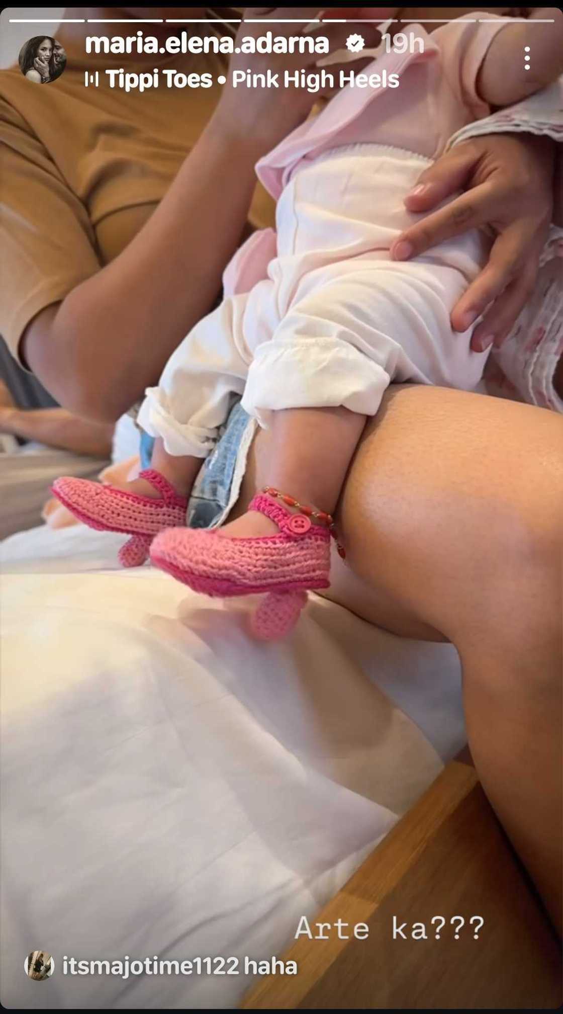 Ellen Adarna, may makulit na caption nang mag-share ng clip ni Liana suot ang mala-heels na footwear Ellen Adarna, may makulit na caption nang mag-share ng clip ni Liana suot ang mala-heels na footwear