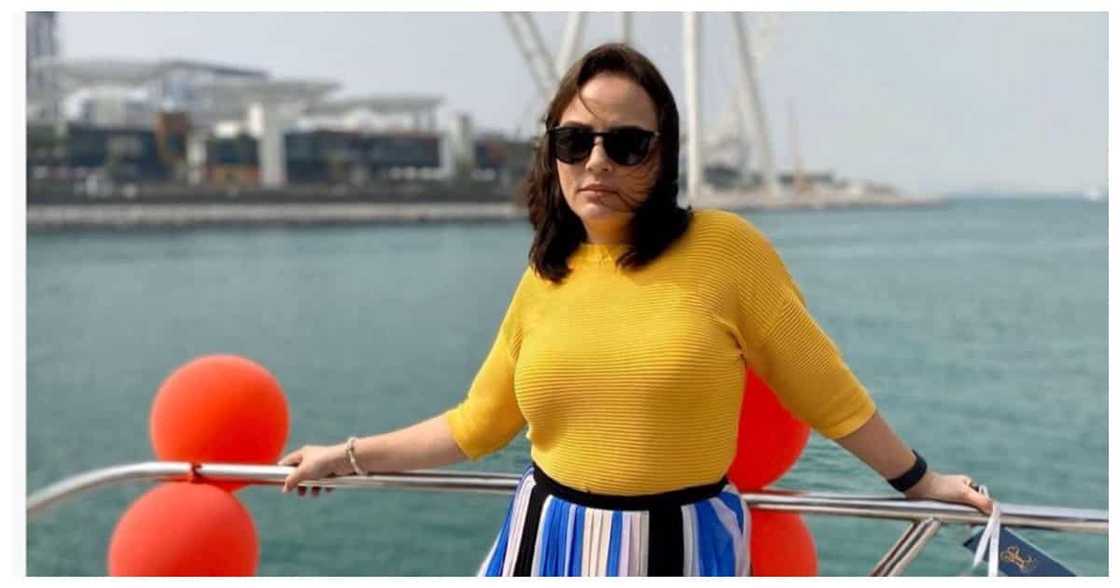 Matet De Leon @misismatet Matet De Leon @misismatet