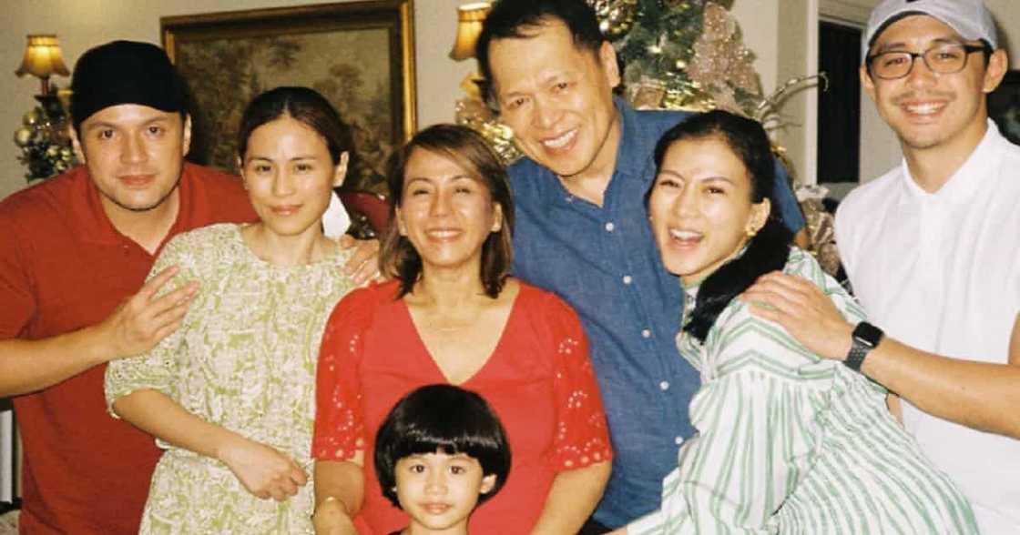 Alex Gonzaga, inilahad na iba-iba ang political views nila sa pamilya Alex Gonzaga, inilahad na iba-iba ang political views nila sa pamilya