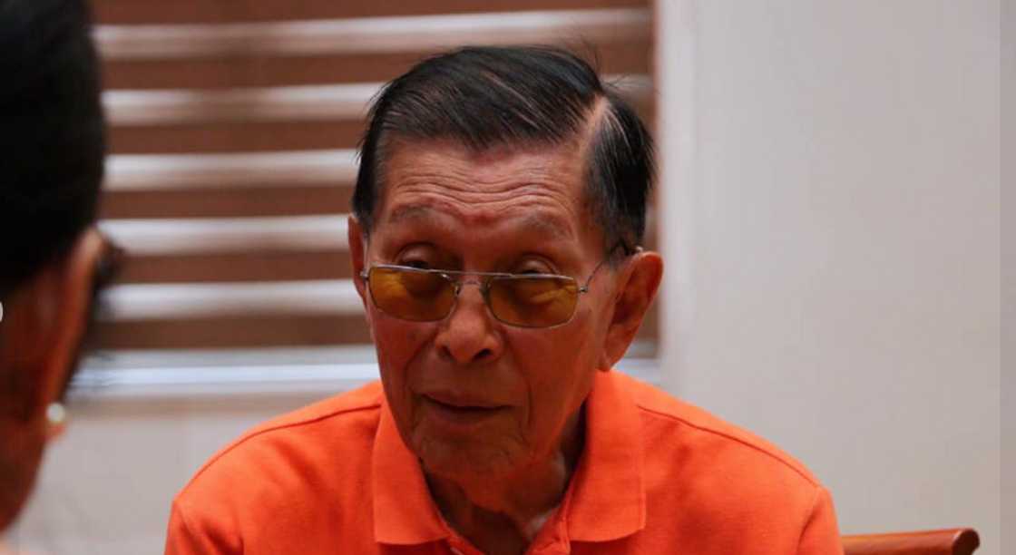 Juan Ponce Enrile, pinuna ang mga umano'y sangkot sa inhustisya na ngayo'y nananawagan ng hustisya Juan Ponce Enrile, pinuna ang mga umano'y sangkot sa inhustisya na ngayo'y nananawagan ng hustisya