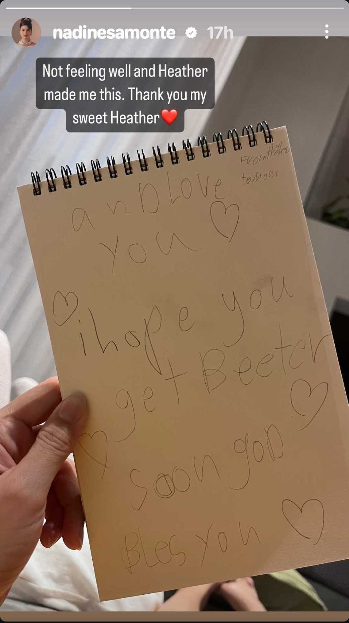 Nadine Samonte, ibinida ang note na natanggap mula sa anak habang may sakit siya Nadine Samonte, ibinida ang note na natanggap mula sa anak habang may sakit siya