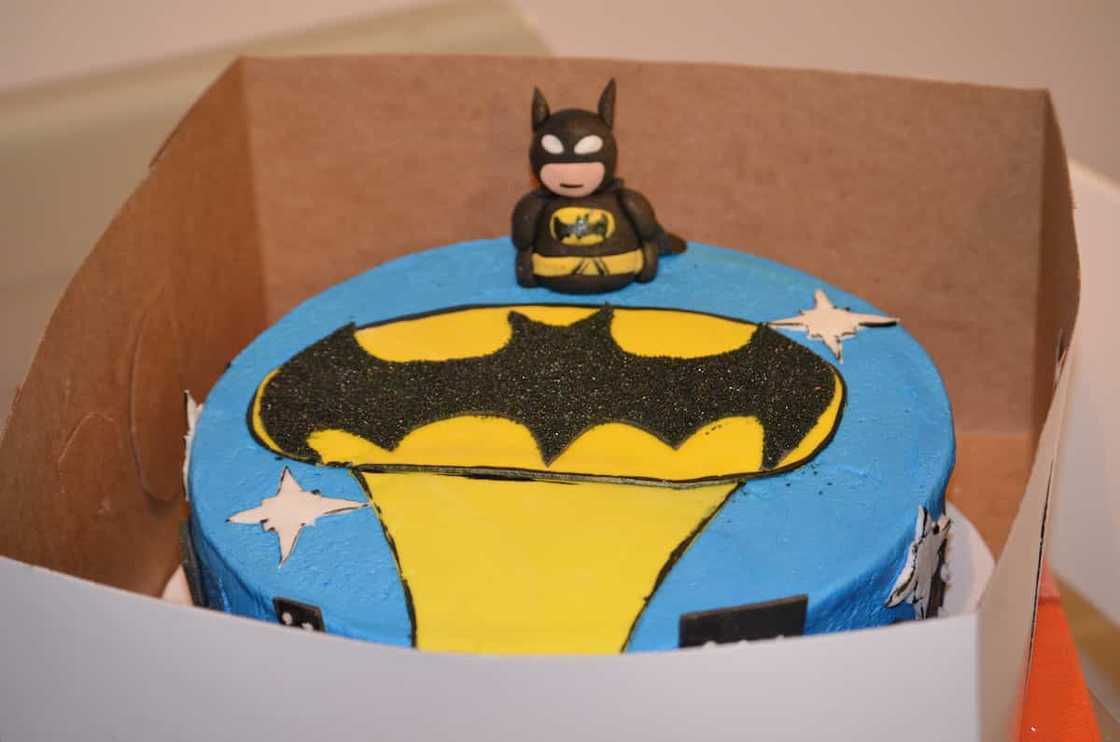 Batman cake design Batman cake design