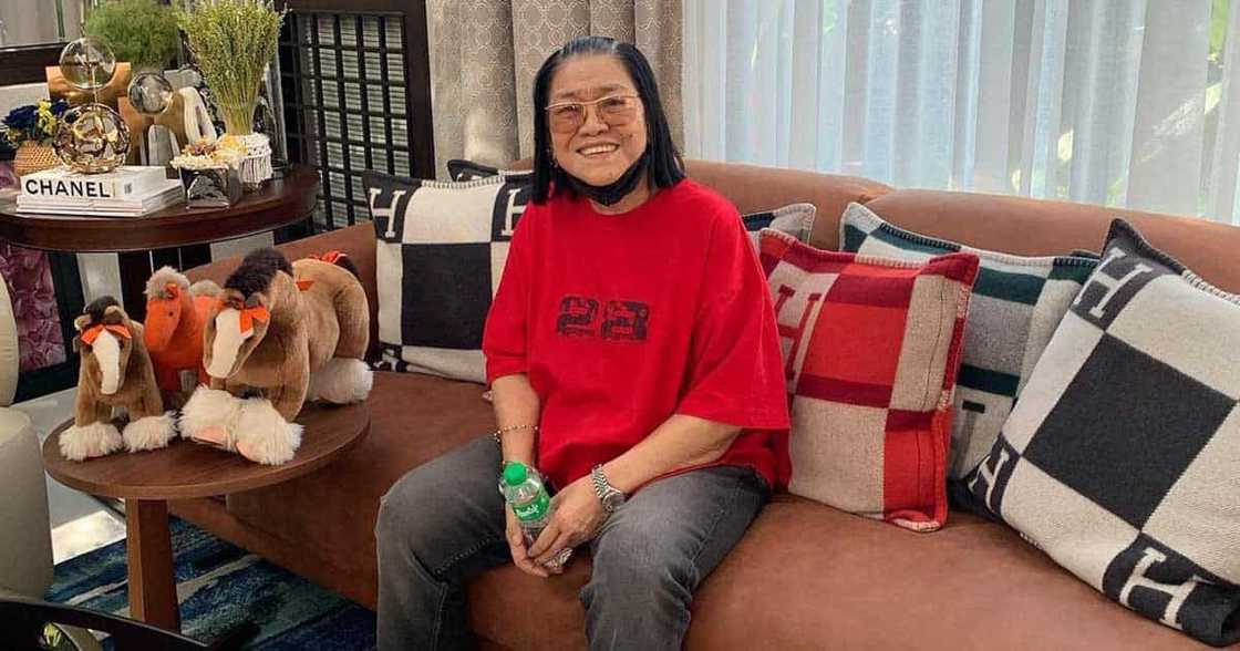 Lolit Solis, ayaw bumalik sa hospital: “Feeling ko lahat ng nurse si Bea Alonzo na ihuhulog ako sa wheelchair” Lolit Solis, ayaw bumalik sa hospital: “Feeling ko lahat ng nurse si Bea Alonzo na ihuhulog ako sa wheelchair”