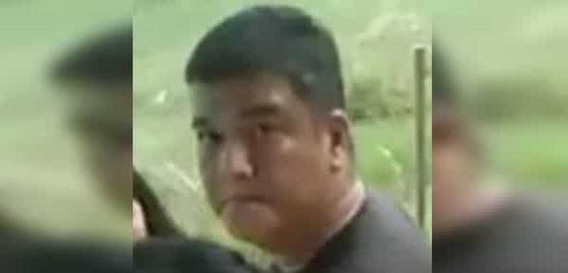 MyFatherIsAPoliceman trends on Twitter after viral video of cop shooting mother, son MyFatherIsAPoliceman trends on Twitter after viral video of cop shooting mother, son