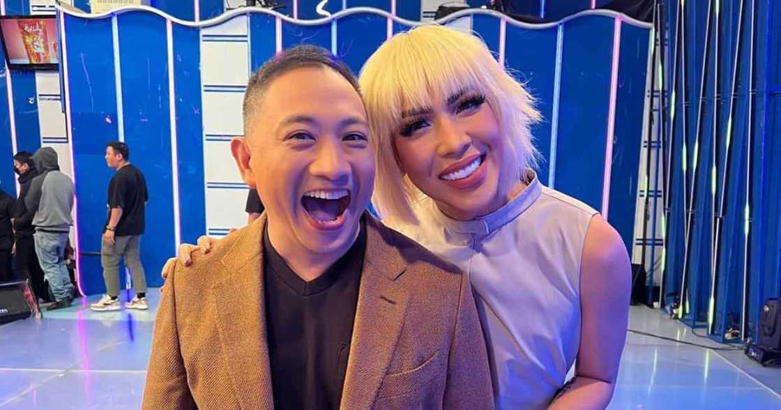 Michael V, ibinahagi pumapasok sa isip niya tuwing nakakasama si Vice Ganda: “possibilities” Michael V, ibinahagi pumapasok sa isip niya tuwing nakakasama si Vice Ganda: “possibilities”