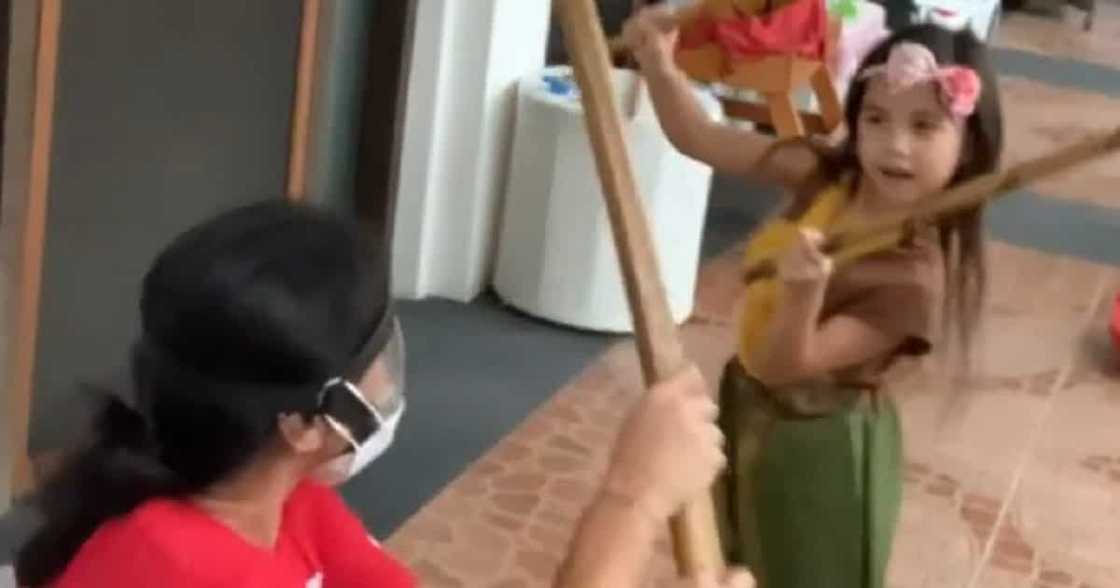 Isabella Padilla wows her dad Robin Padilla & netizens with her epic arnis skills