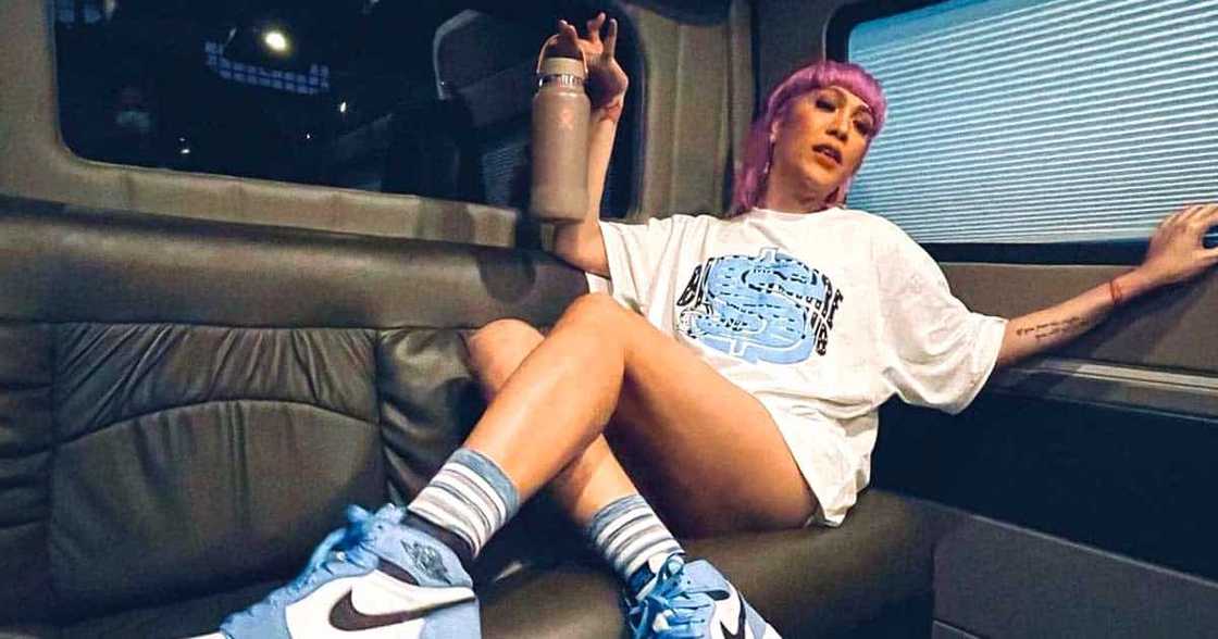 Vice Ganda, naaksidente; kanyang sasakyan, isa sa mga involved sa multiple-vehicle collision: “Naararo kami”