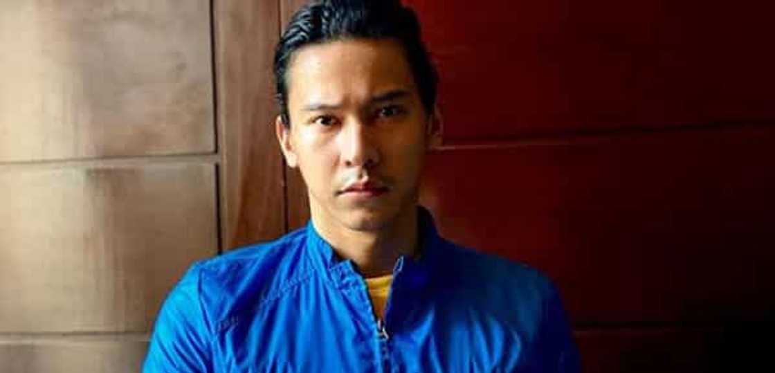 Enchong Dee, natagpuang natutulog sa kwarto ni Angeline Quinto Enchong Dee, natagpuang natutulog sa kwarto ni Angeline Quinto