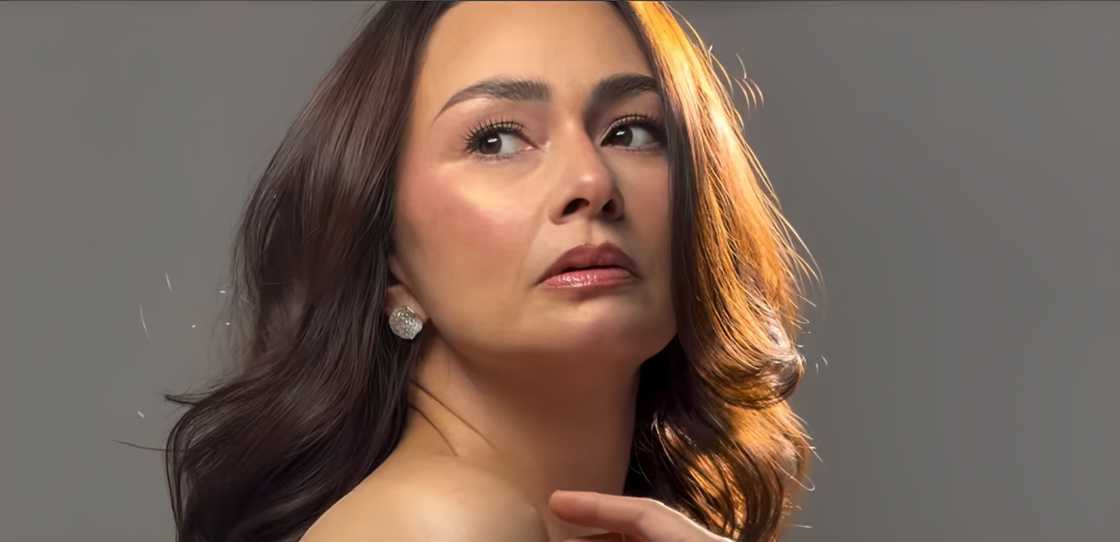 Donita Rose, emosyonal sa pagbisita sa dating studio sa ABS-CBN Donita Rose, emosyonal sa pagbisita sa dating studio sa ABS-CBN