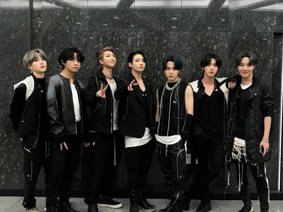 Photo: BTS (@btsofficial) Photo: BTS (@btsofficial)