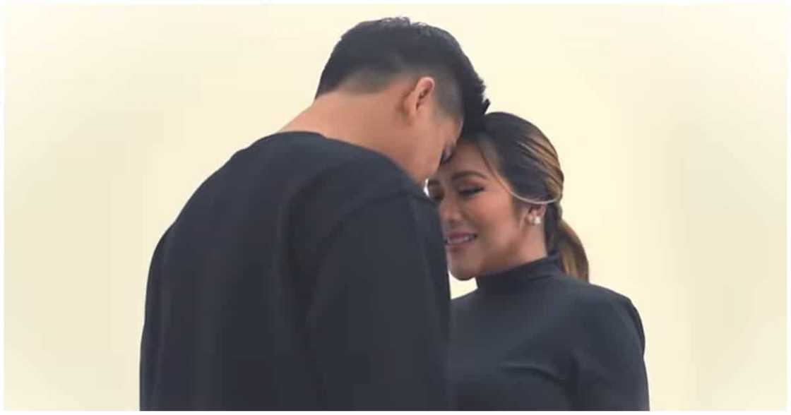 Angeline Quinto, nag-jowa reveal sa kanyang maternity photoshoot Angeline Quinto, nag-jowa reveal sa kanyang maternity photoshoot