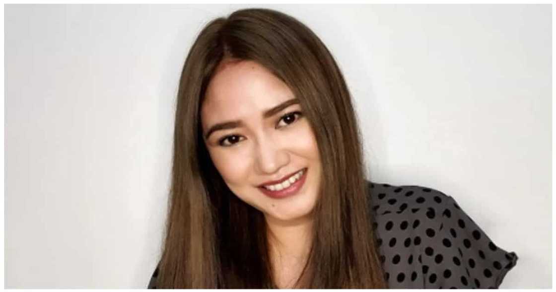 Anak ni Karen delos Reyes, kinabiliban dahil sa pagiging smart nito Anak ni Karen delos Reyes, kinabiliban dahil sa pagiging smart nito