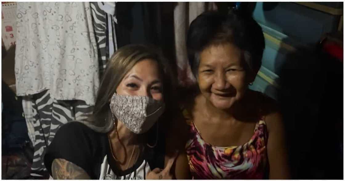 Madam Inutz, sinurpresa at pinasaya ang isa sa mga naging nanay-nanayan niya Madam Inutz, sinurpresa at pinasaya ang isa sa mga naging nanay-nanayan niya