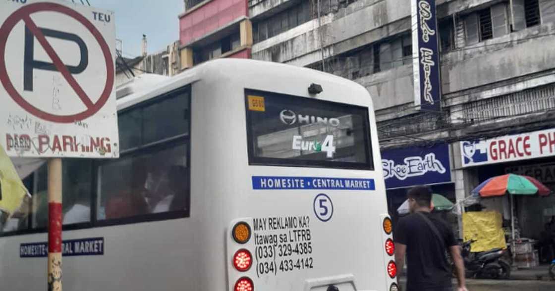 Bacolod aircon bus Bacolod aircon bus