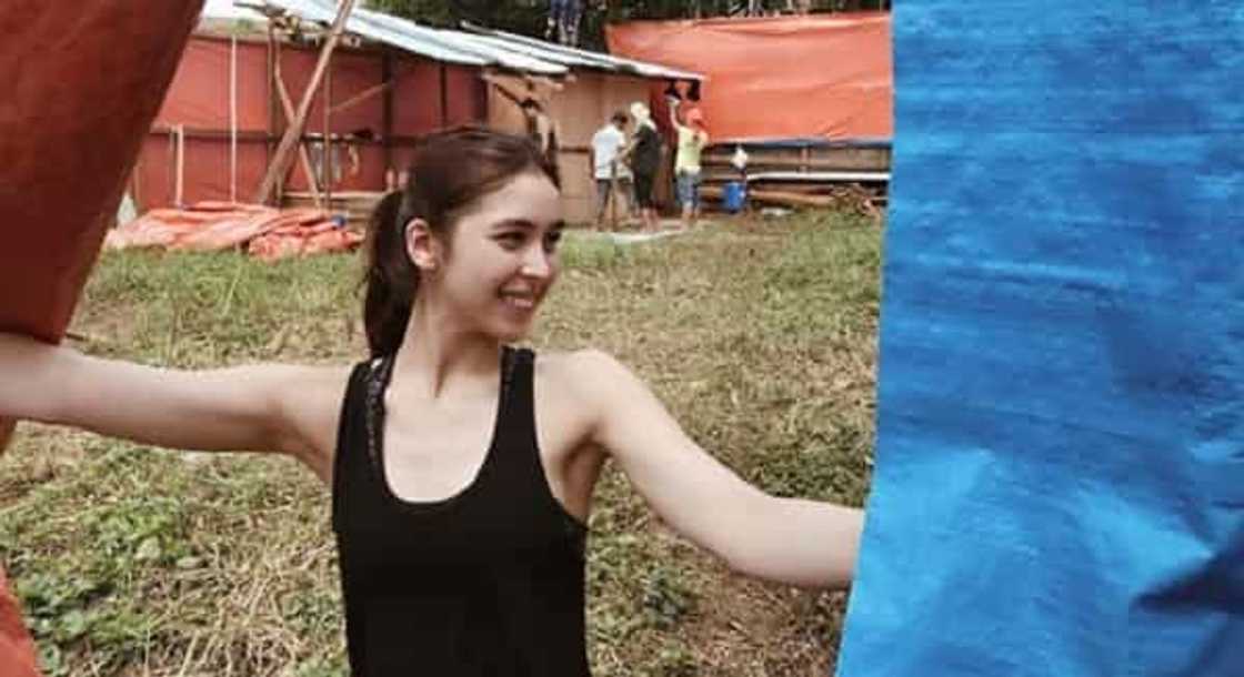Julia Barretto, niregaluhan ang sarili ng mamahaling relo: "First gift after two years" Julia Barretto, niregaluhan ang sarili ng mamahaling relo: "First gift after two years"