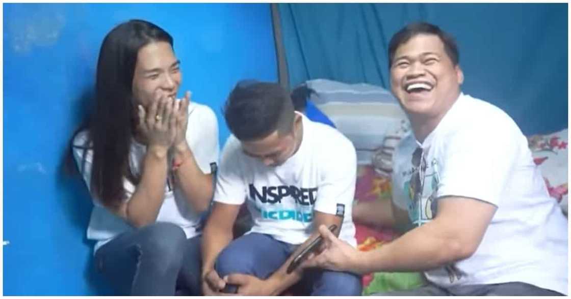 Ogie Diaz, ipinakita ang ipinaayos niyang bahay ng vlogger couple na sina Rochelle at Alvin Ogie Diaz, ipinakita ang ipinaayos niyang bahay ng vlogger couple na sina Rochelle at Alvin