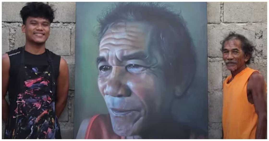Viral artist na gumawa ng malaking portrait ng ama, pinaghahandaan naman ang Father's Day Viral artist na gumawa ng malaking portrait ng ama, pinaghahandaan naman ang Father's Day