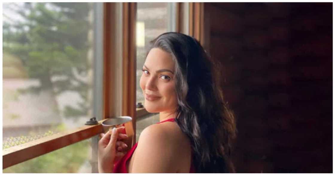 Cristy Fermin, pinuri si KC; naglalakad lamang bitbit ang pinang-grocery Cristy Fermin, pinuri si KC; naglalakad lamang bitbit ang pinang-grocery