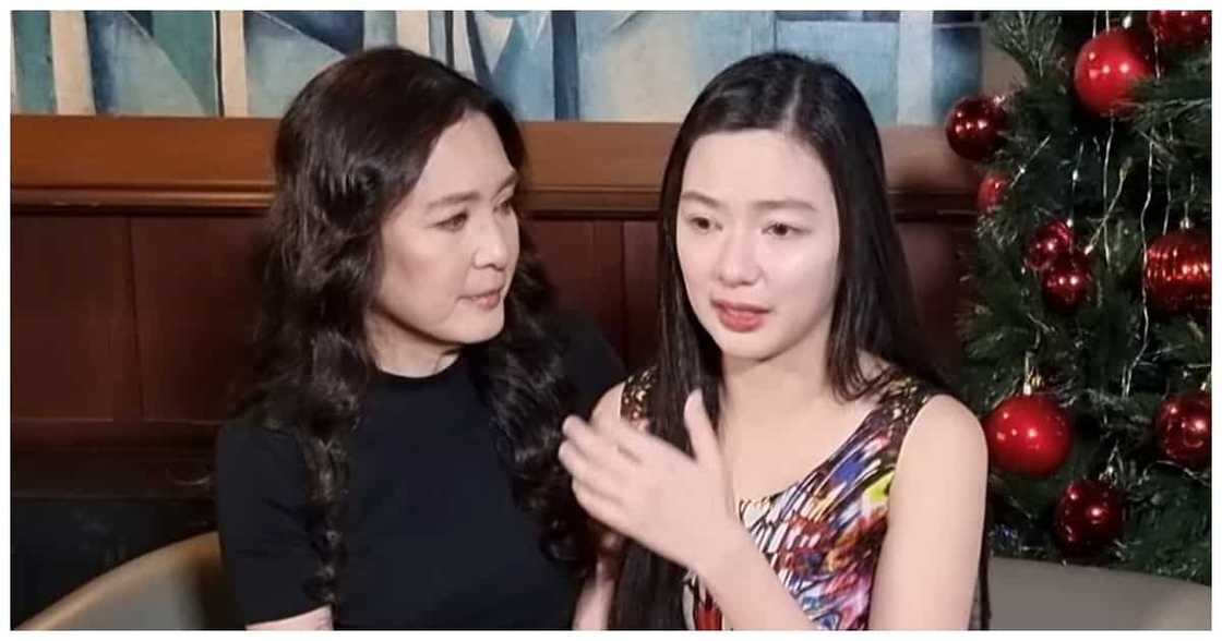 Jennica Garcia, naiyak nang inalala ang masakit na pinagdaanan sa buhay may asawa Jennica Garcia, naiyak nang inalala ang masakit na pinagdaanan sa buhay may asawa