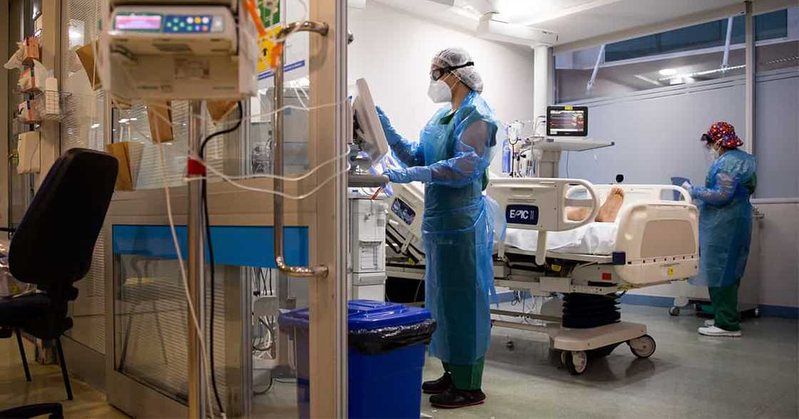 Mister, binawian ng buhay habang nasa ospital si misis para manganak Mister, binawian ng buhay habang nasa ospital si misis para manganak