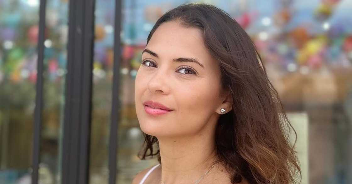 Priscilla Meirelles, nag-share ng bagong post na may hashtags ukol sa pamilya Priscilla Meirelles, nag-share ng bagong post na may hashtags ukol sa pamilya