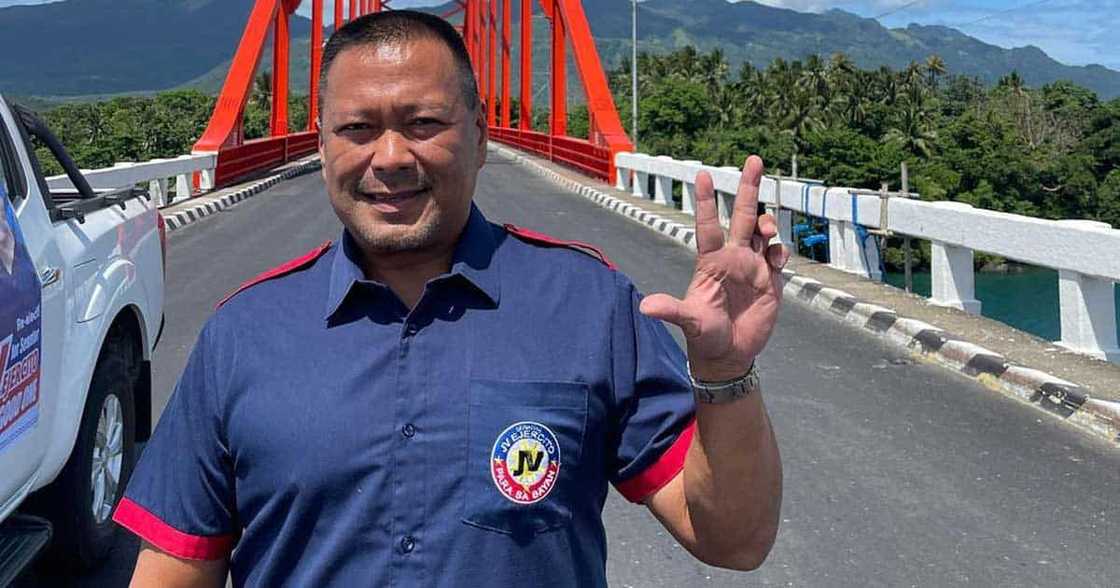 JV Ejercito, pinuna mga gumagamit ng wangwang sa daan: “Sa totoo lang, nakakagulo lalo ng traffic ho 'yan” JV Ejercito, pinuna mga gumagamit ng wangwang sa daan: “Sa totoo lang, nakakagulo lalo ng traffic ho 'yan”
