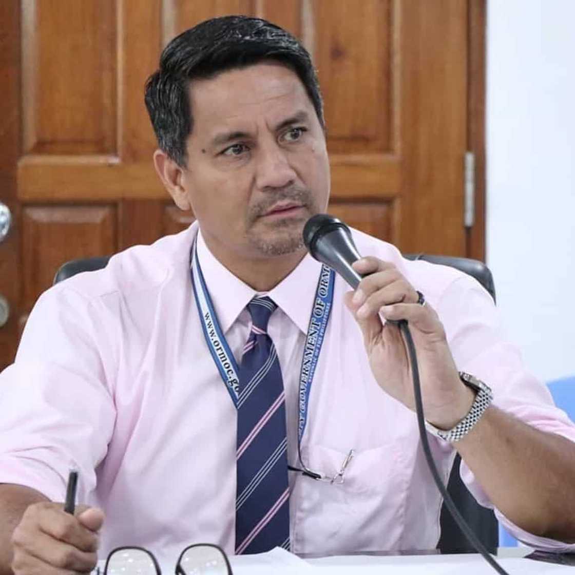 Richard Gomez Richard Gomez