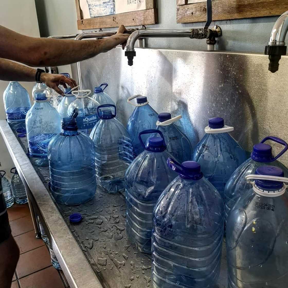 What is water refilling station What is water refilling station