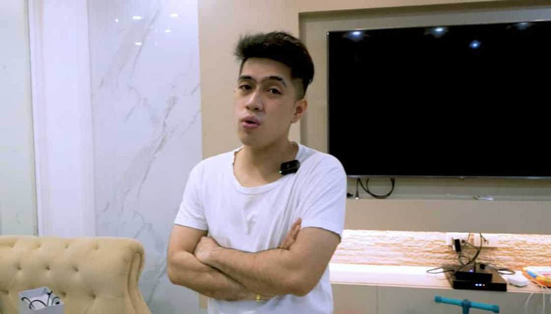 Christian Merck Grey, tinawagan daw ng nagpakilalang abogado ni Xander Arizala Christian Merck Grey, tinawagan daw ng nagpakilalang abogado ni Xander Arizala