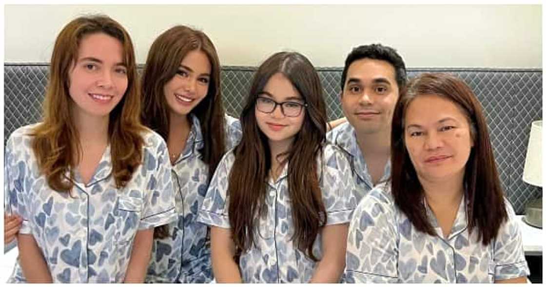 Mona ngayong 18 na siya, lakas-loob na nagtanong kung pwede na siyang mag-BF Mona ngayong 18 na siya, lakas-loob na nagtanong kung pwede na siyang mag-BF