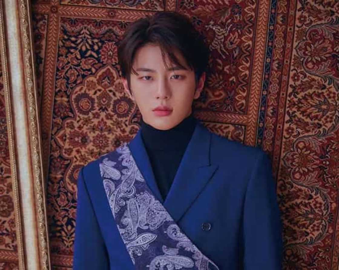 Golden Child bomin Golden Child bomin