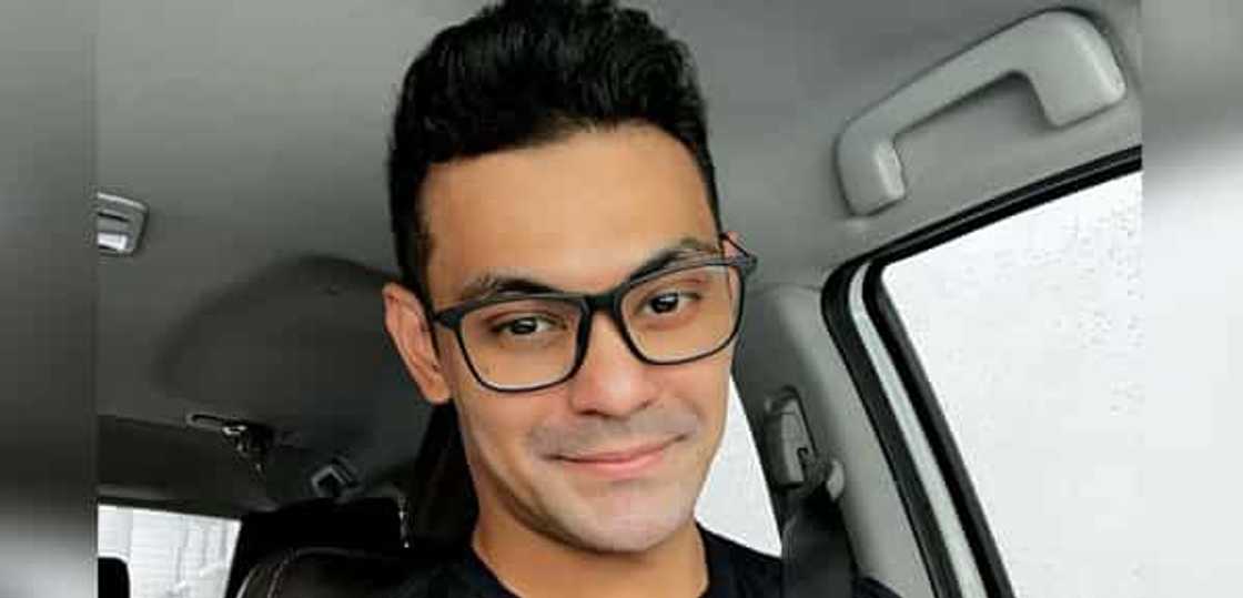 Gab Valenciano, proud na ibinahagi ang larawan niya kasama sina VP Leni Robredo at Sen. Kiko Pangilinan Gab Valenciano, proud na ibinahagi ang larawan niya kasama sina VP Leni Robredo at Sen. Kiko Pangilinan