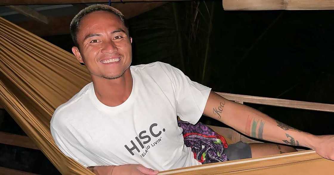 Philmar Alipayo, bigay-todo kanyang sayaw sa pinost na nakatutuwang dance video Philmar Alipayo, bigay-todo kanyang sayaw sa pinost na nakatutuwang dance video